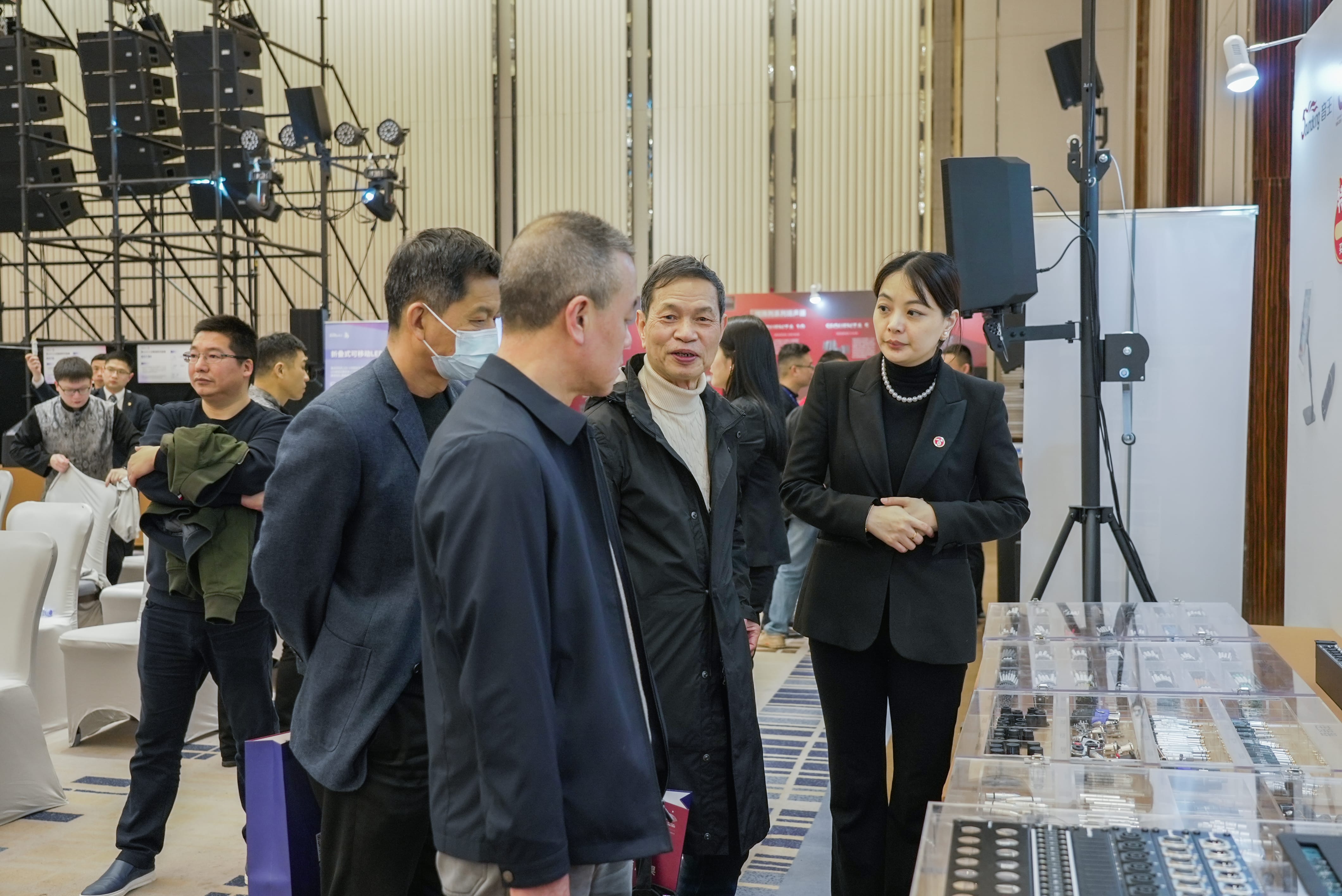 巡展第三站 | 直擊2024音王音視頻科技成果全國展銷會(廈門站)，現場精彩持續放送