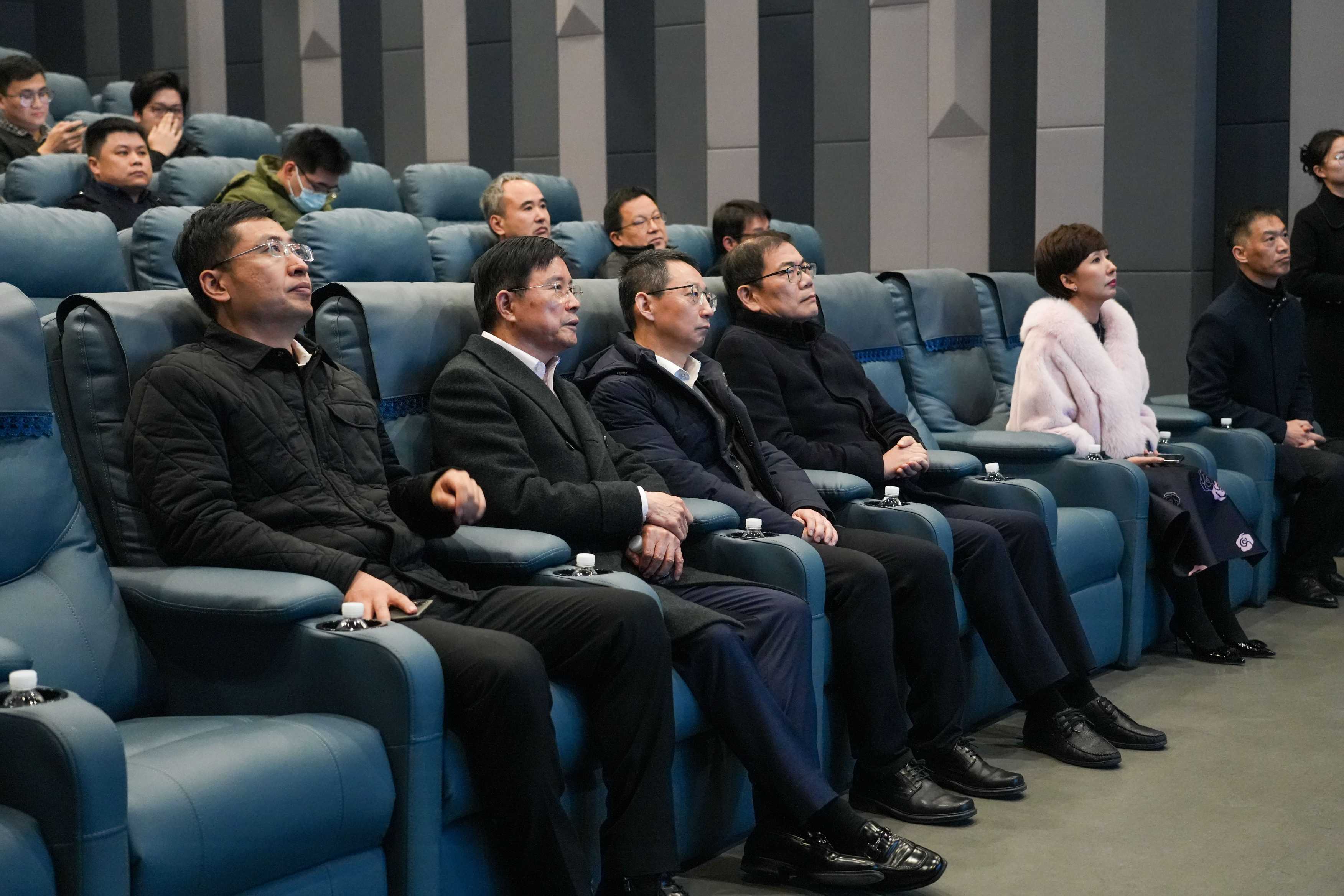 寧波市黨政領導一行赴音王集團考察調研，共鑄科技文化融合發展